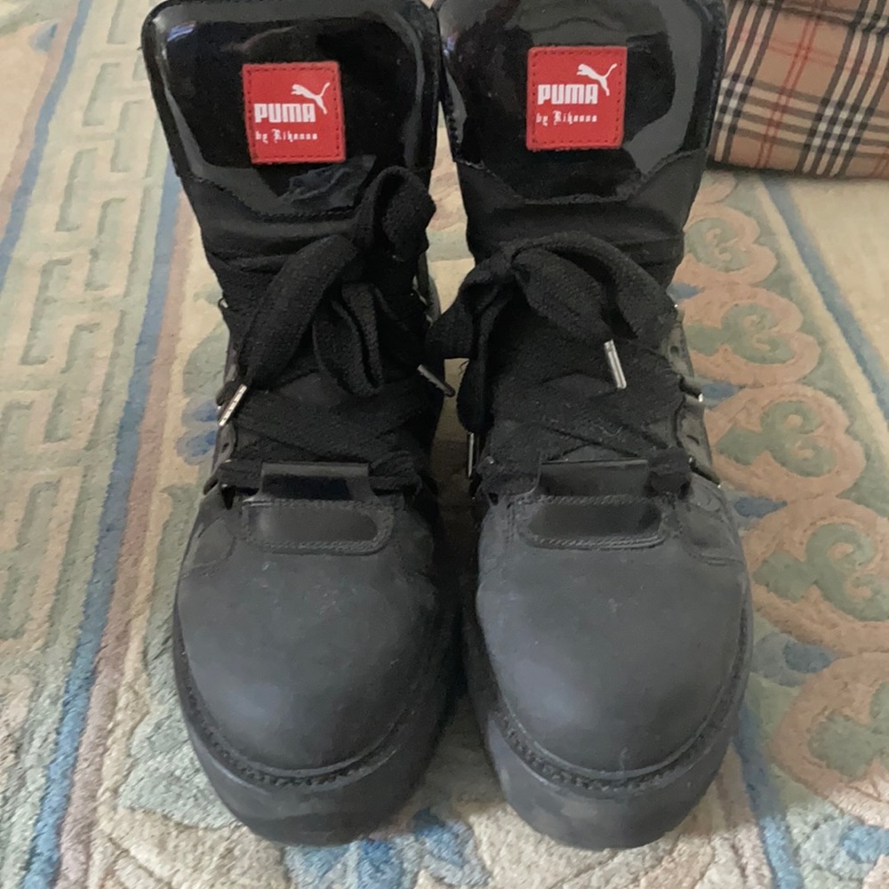 Fenty boots